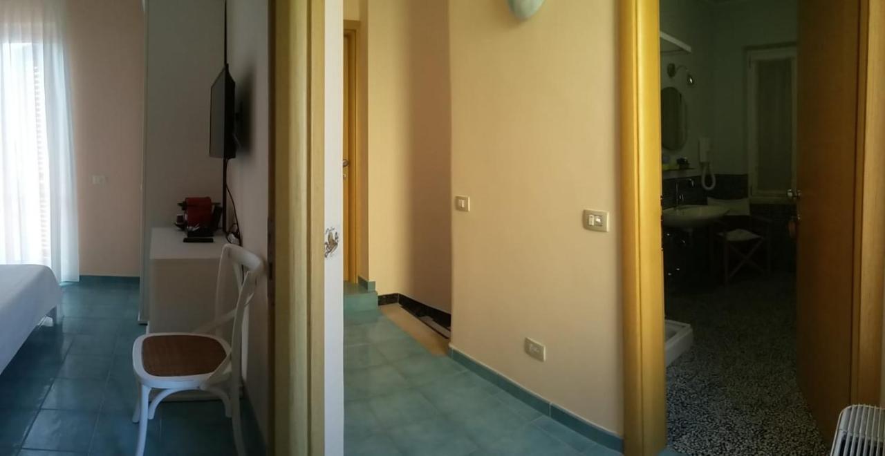 Villa Flora Argentario Porto Santo Stefano  Eksteriør billede