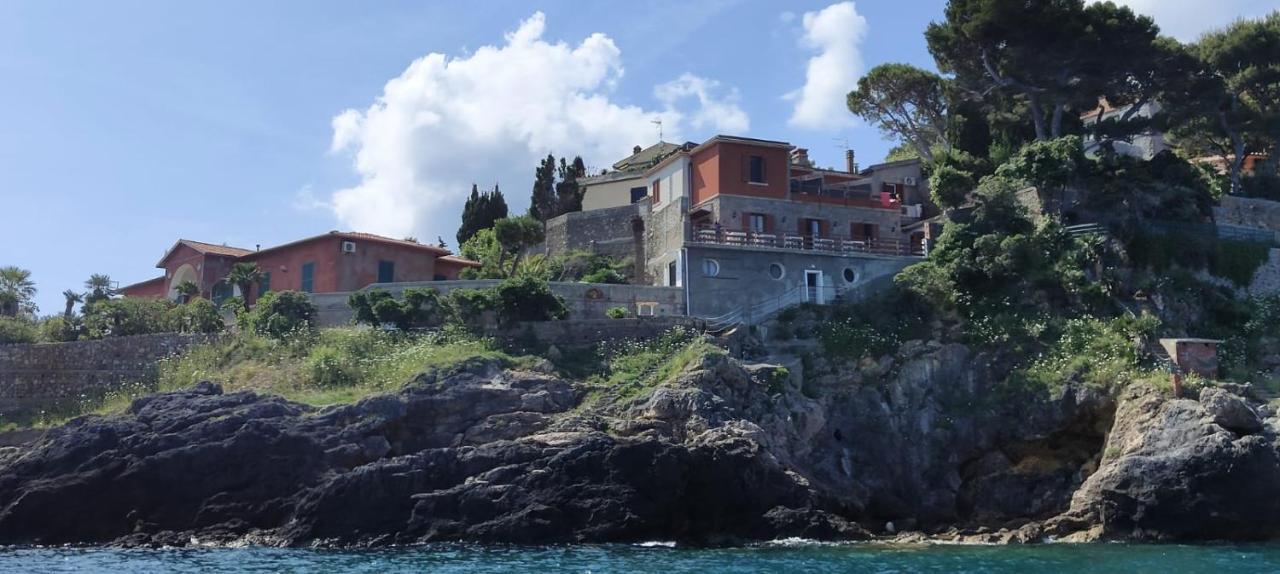 Villa Flora Argentario Porto Santo Stefano  Eksteriør billede